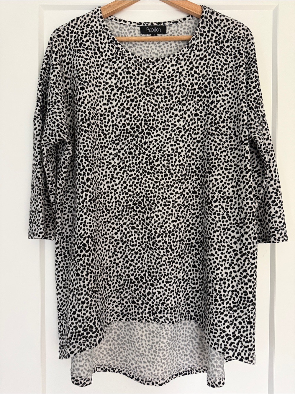 Papillon Blanc Black & White Leopard Print Tunic Top